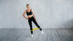 How to exercise with resistance bands when you travel - Flaman Fitness